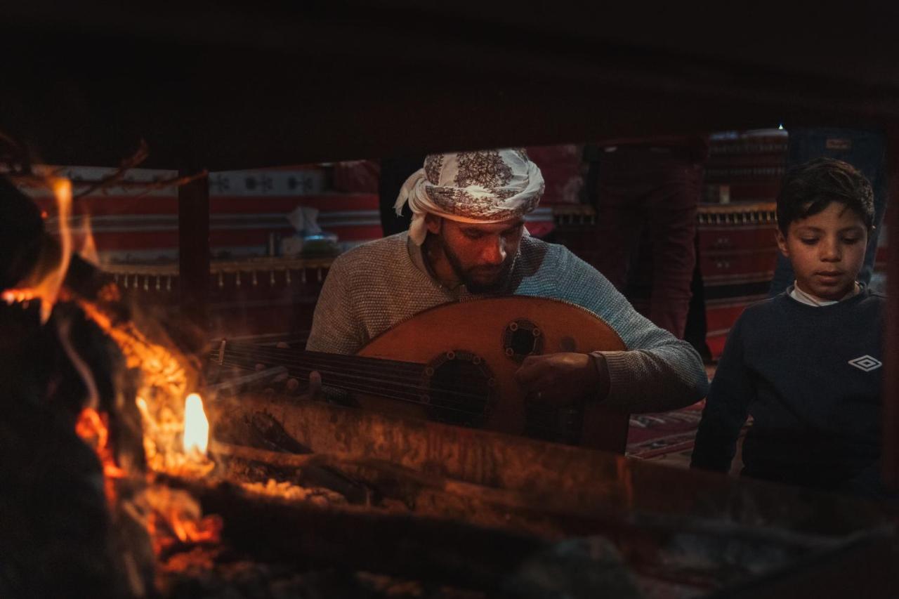 Wadi Rum Meteorite Camp Bagian luar foto