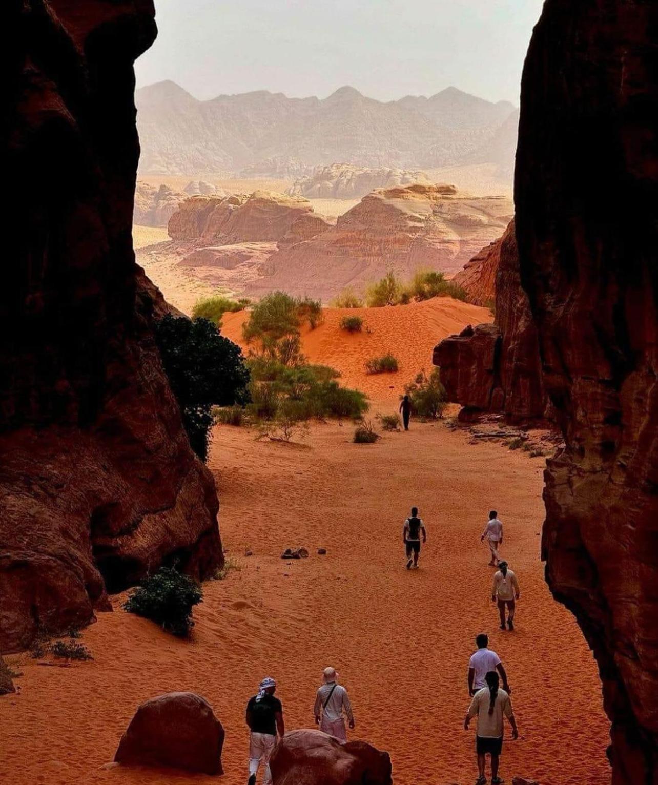 Wadi Rum Meteorite Camp Bagian luar foto